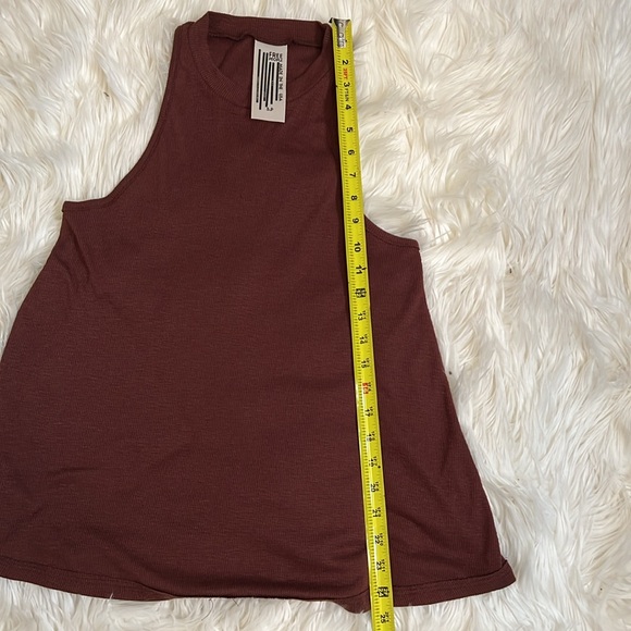 Free People‎ - Picture 6 of 6